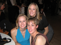 The sisters at the Larson/Simonson Wedding